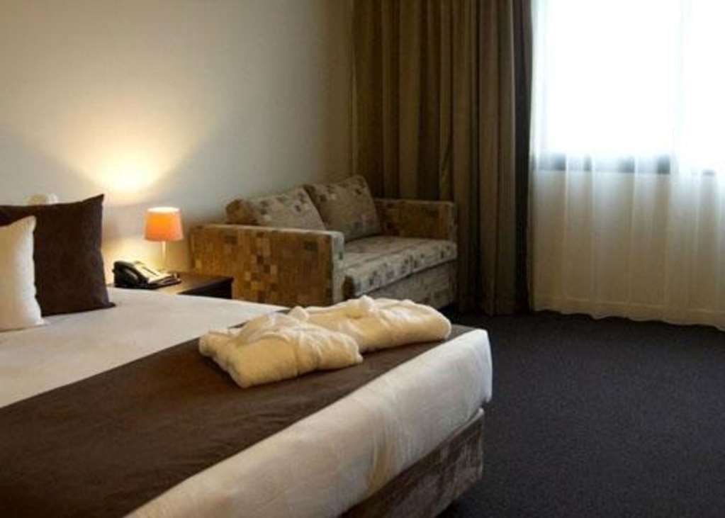 Mantra Melbourne Melton Hotell Rum bild